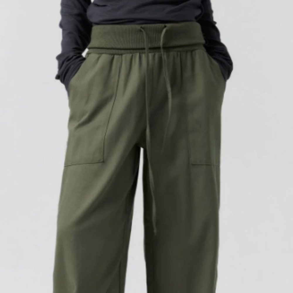 Lewkin Medium Green Wide Fit Cotton Pants
